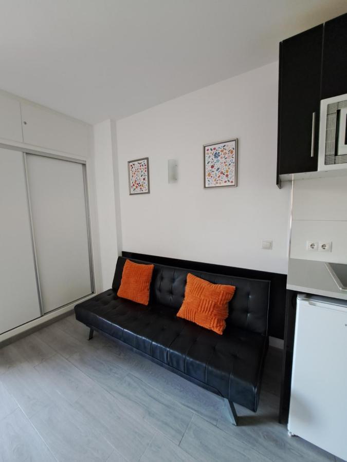 Minerva Red Sun Studio Apartment Benalmadena Bagian luar foto